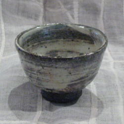 粉青沙器　刷毛目盃